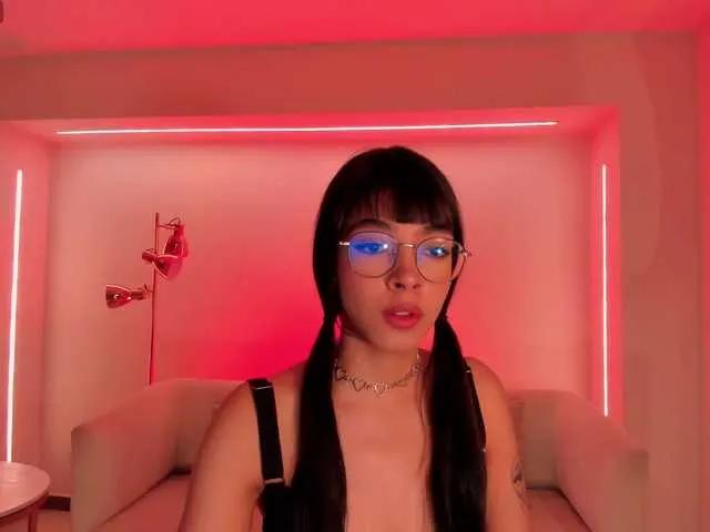 BabyJanne on BongaCams 