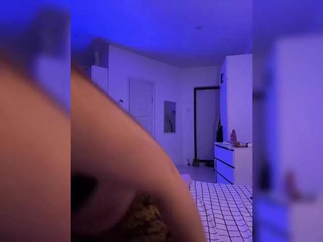 Chiculya on BongaCams 