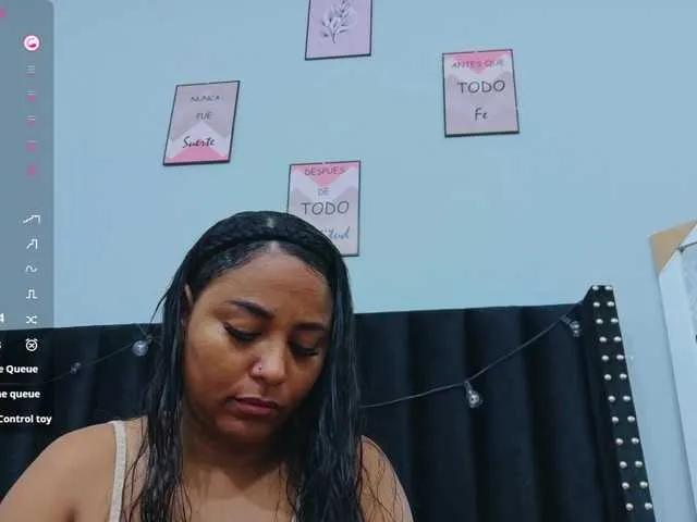 colombiamommy's avatar