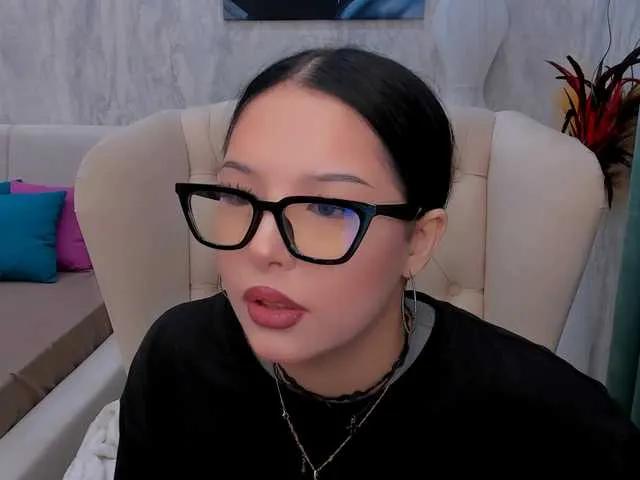 ElizabethParkk's avatar