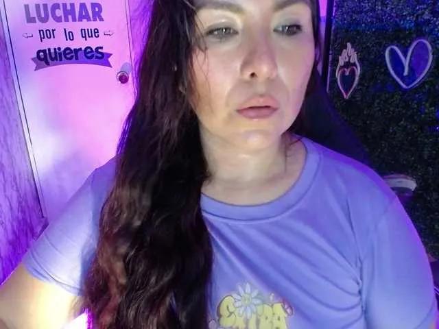 Evelyn-mature19 on BongaCams 