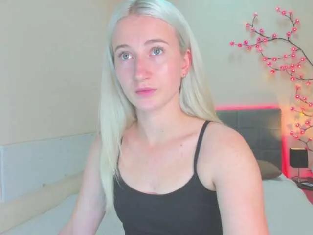 HollyTaillor's avatar