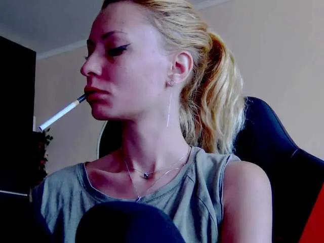 karo131324's avatar