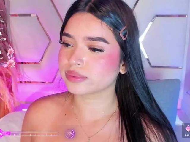 LauraSierra's avatar