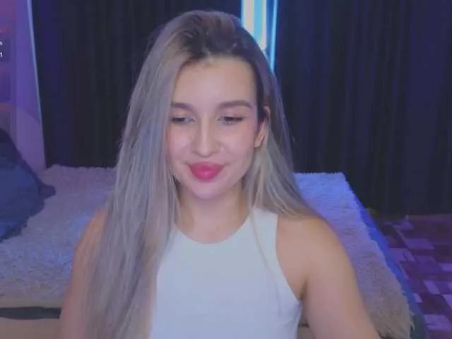 RoxyChilli's avatar