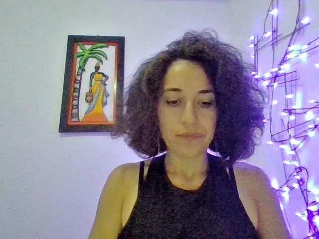 TanniaMarquez on BongaCams 