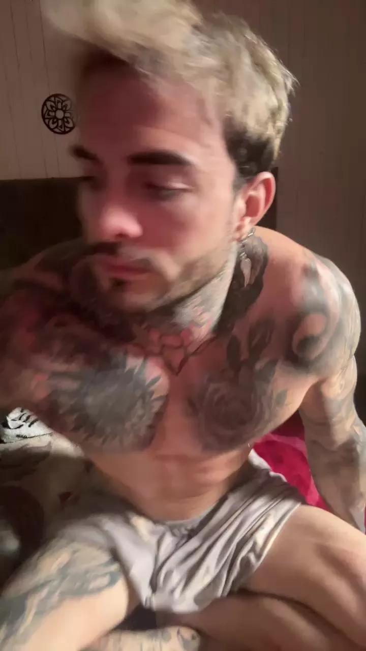 Babytatto on Cam4 