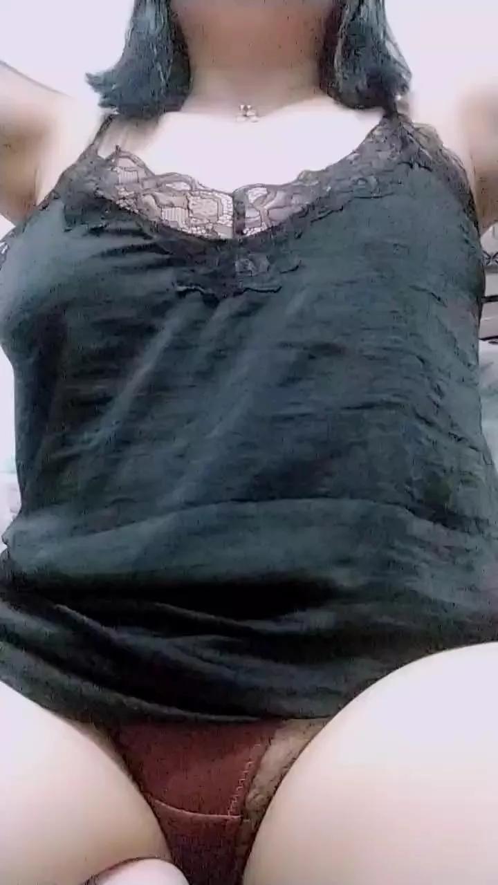 Elenitavuela on Cam4 