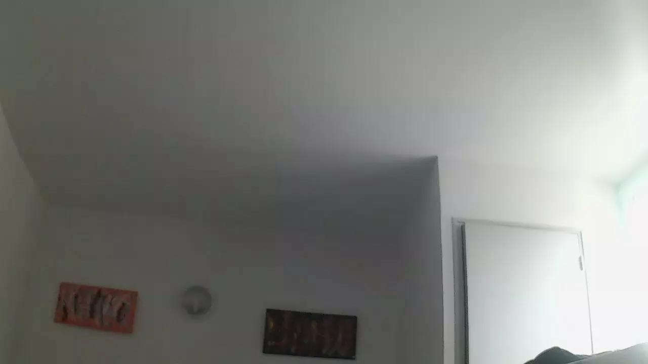 kiki33000 on Cam4 