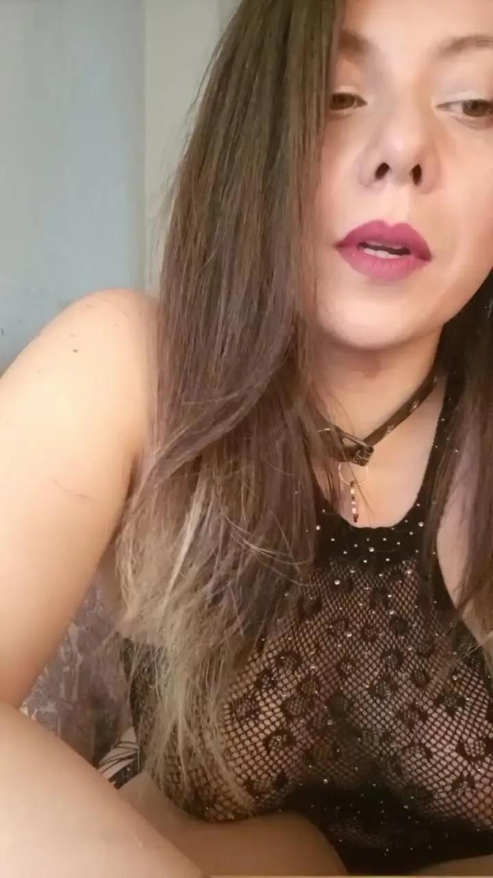 KimieChan on Cam4 