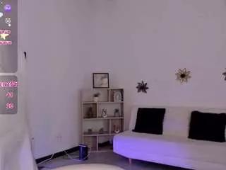 skyy-jonnes on CamSoda 
