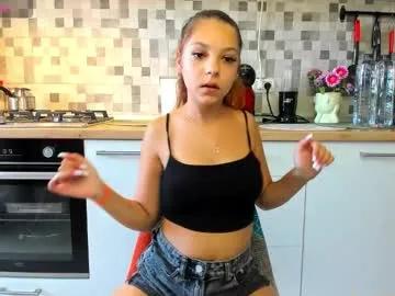 18te3ngirl — Goal 1 : undress 10 min (666 tokens remaining) Shh my parents are home! #Squirt on eachothers!just turn #18 ! #young #squirt #cum #new #tommytorso