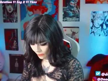 _deadly_doll on Chaturbate