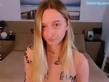 _ri_na_ on Chaturbate 
