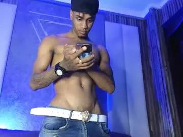 aaroncruz_ on Chaturbate 