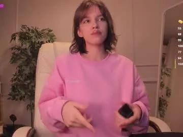 adalyn_glow on Chaturbate 