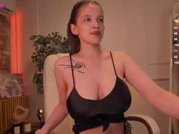 adalyn_glow on Chaturbate 
