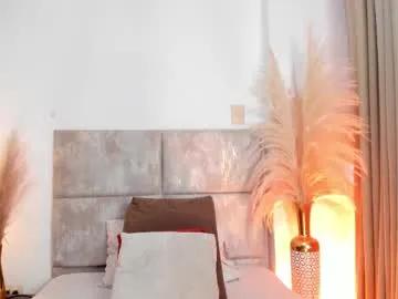 aelinduvalier on Chaturbate