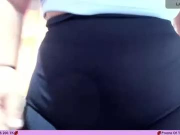 alaiasmile_ on Chaturbate 
