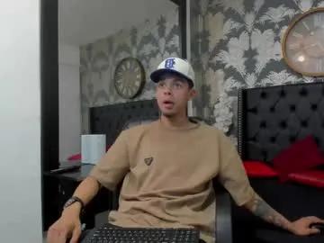 alan_smithy — SHIRT OFF [35 tokens left] #new #bigcock #bigdick #straight #bigballs