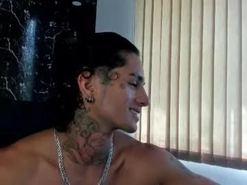 alanrodgers2_0 on Chaturbate 