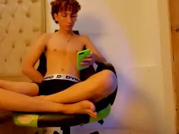alantrickz365 on Chaturbate 