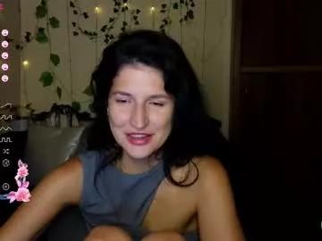 alianna_solo_kiss on Chaturbate 