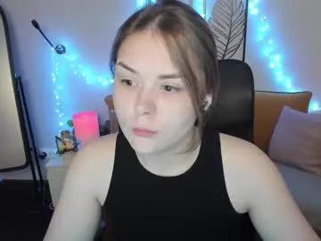 alli_zi on Chaturbate 