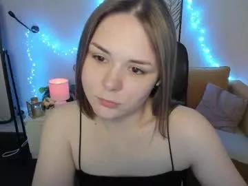 alli_zi on Chaturbate 