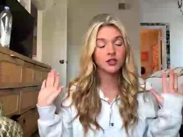 alyssaleary1 on Chaturbate