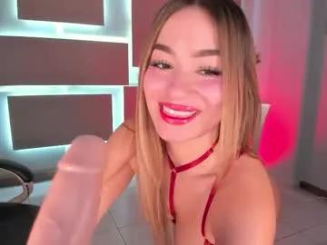 amaiahaywood —  I would love you to lick every corner of my beautiful body  - Multi-Goal :  Spread pussy & Fuck boob s #petite #blonde #latina #c2c #daddysgirl