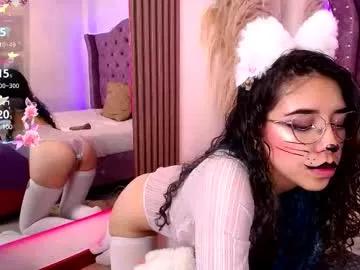 amara_davis1 on Chaturbate 