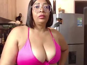 ambarsofhia on Chaturbate 