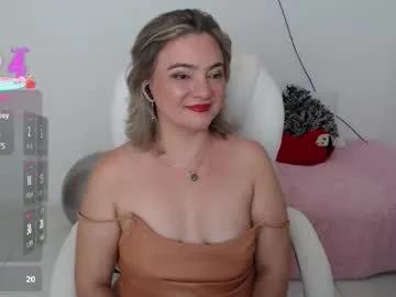 ana_hotmilf on Chaturbate