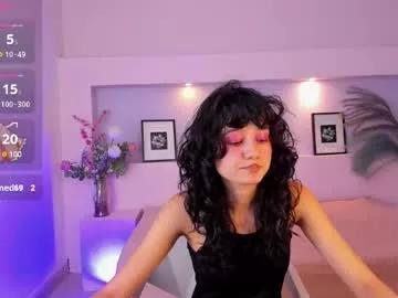 anaisvelvet1 on Chaturbate 
