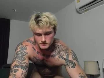 andy_hunk — Tip 25 tokens to roll the dice! Type /prizes to see the list. Privates are available. #cum #muscle #horny #hairy #uncut