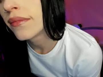angel_wavee on Chaturbate