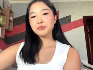 angilakrapf on Chaturbate