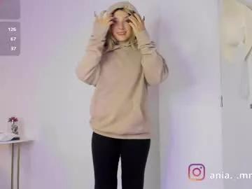 ania_mml on Chaturbate 
