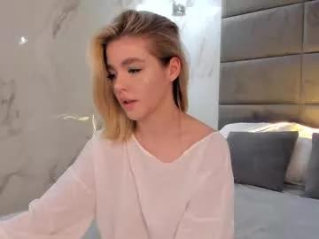 anna_robinson on Chaturbate 