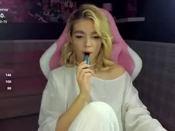 anna_robinson on Chaturbate 