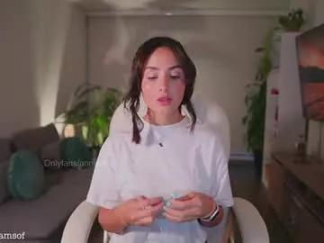 annie_dreams on Chaturbate 