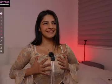 annieguzman_ on Chaturbate