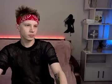 artycropp on Chaturbate