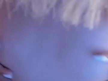 azuldeville on Chaturbate
