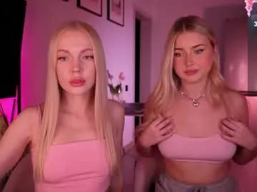 baaby_bon — Topless 5 mins // My fav pattern 34,111,222,333,444 #blonde #teen #18 #naked #daddysgirl [333 tokens remaining]