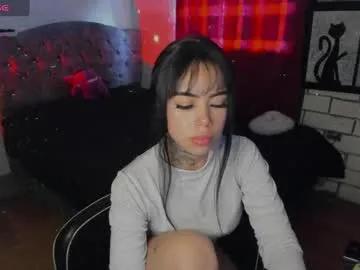 babee_04 on Chaturbate 