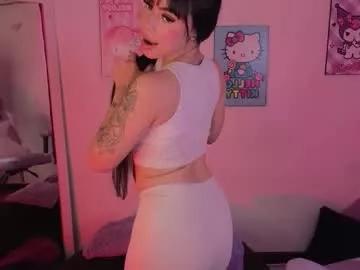 babee_04 on Chaturbate 