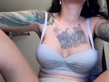 barbiecumhott on Chaturbate 