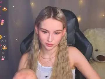 barbieee_doll on Chaturbate